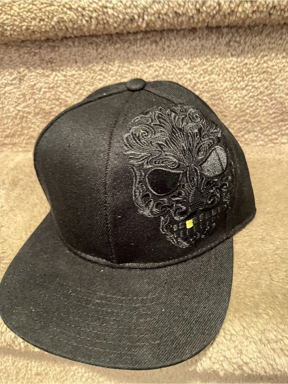 New King Baby Black Skull Embroidered Snapback Hat - Rare, beautiful!, pricey.